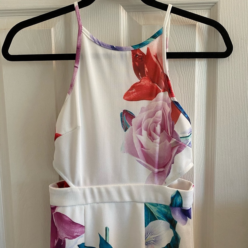 LF RUMOR BOUTIQUE FLORAL DRESS - Picture 2 of 3